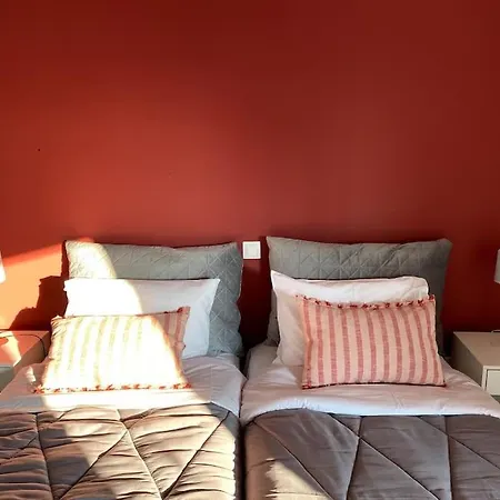 Spacious And Sunkissed 3Br & 2 Bathrooms Apartment Athen Exterior foto