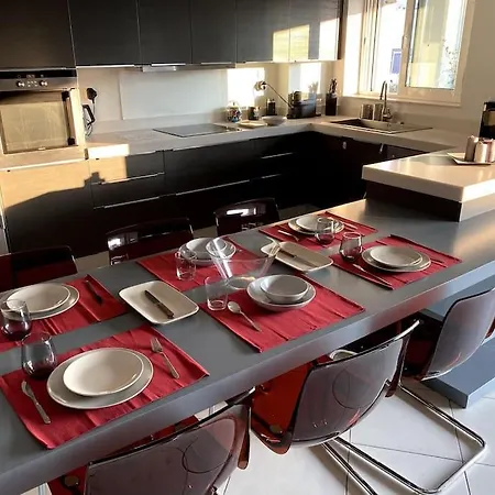 Spacious And Sunkissed 3Br & 2 Bathrooms Apartment Athen Exterior foto