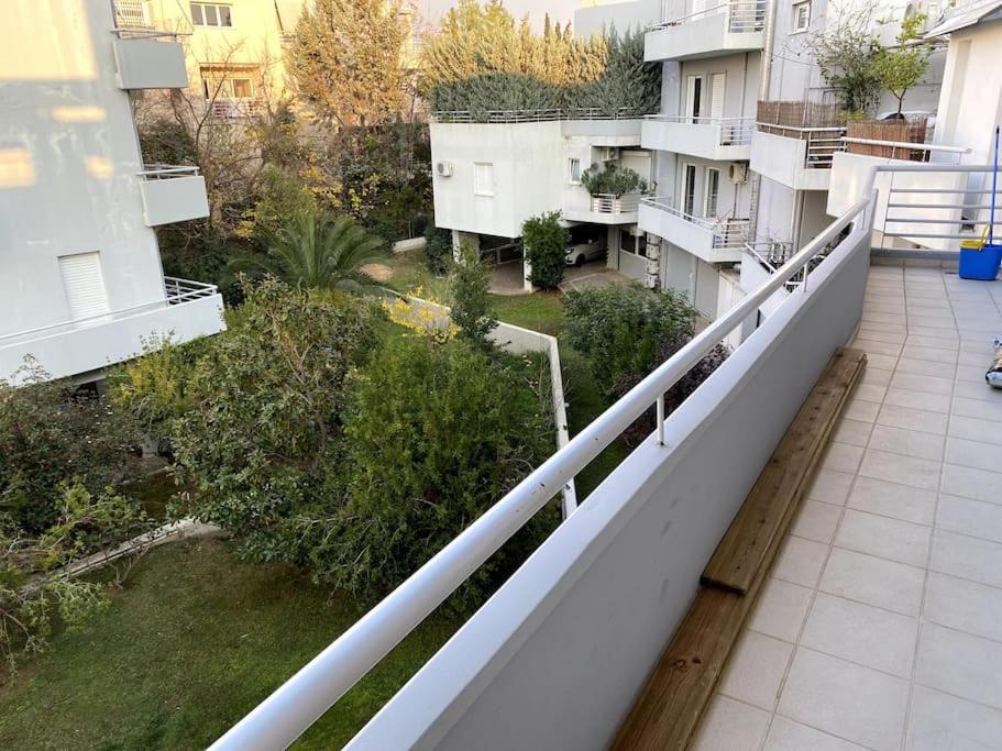 Spacious And Sunkissed 3br & 2 Bathrooms * Athens