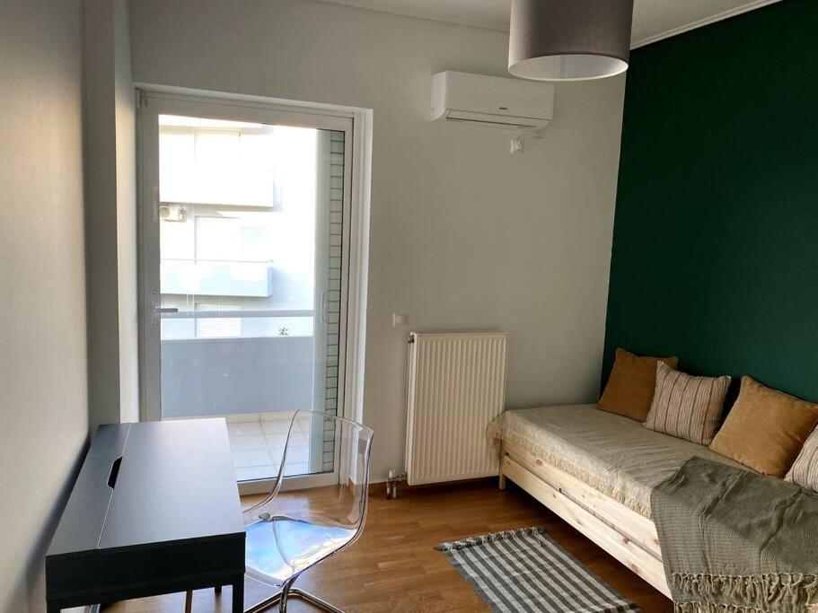 Spacious And Sunkissed 3br & 2 Bathrooms * Athens