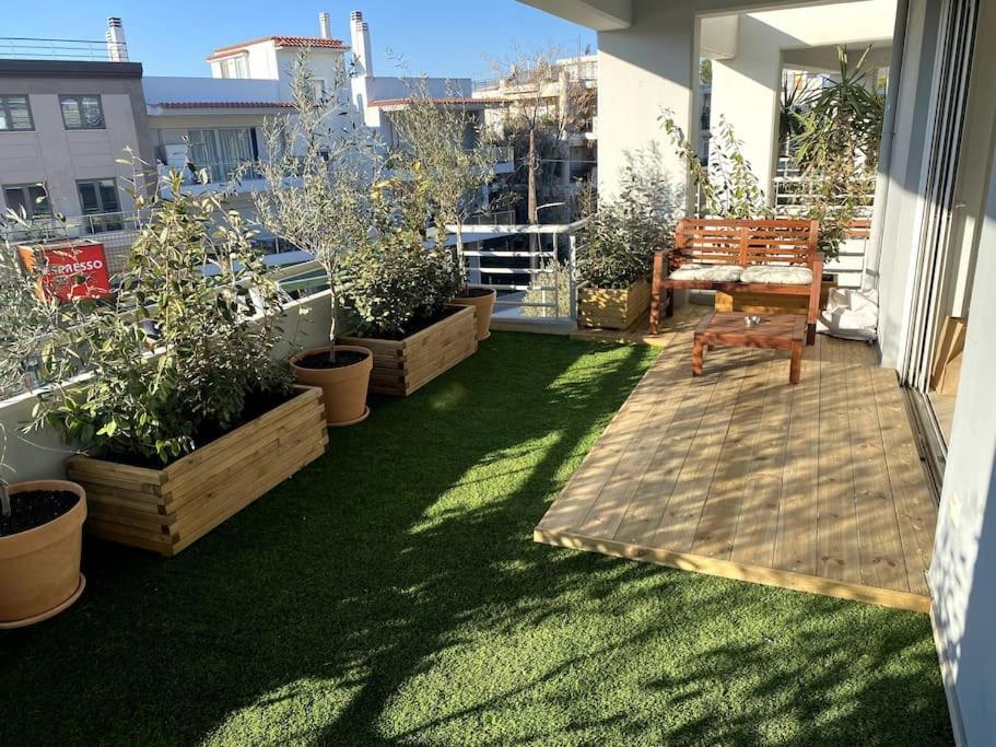 Spacious And Sunkissed 3br & 2 Bathrooms Apartment *